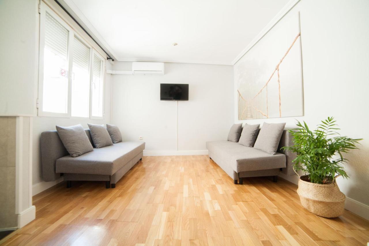 Apartments Madrid Principe Luaran gambar