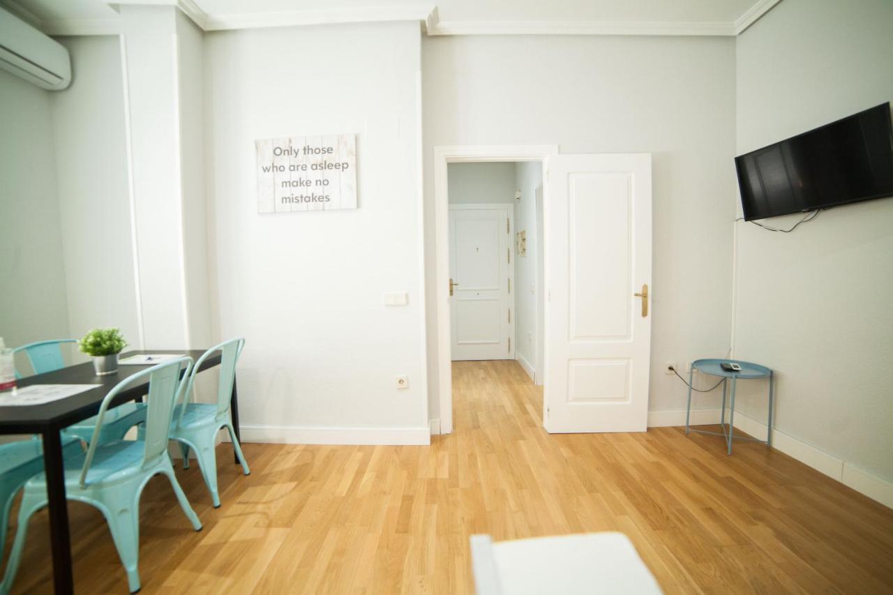 Apartments Madrid Principe Luaran gambar