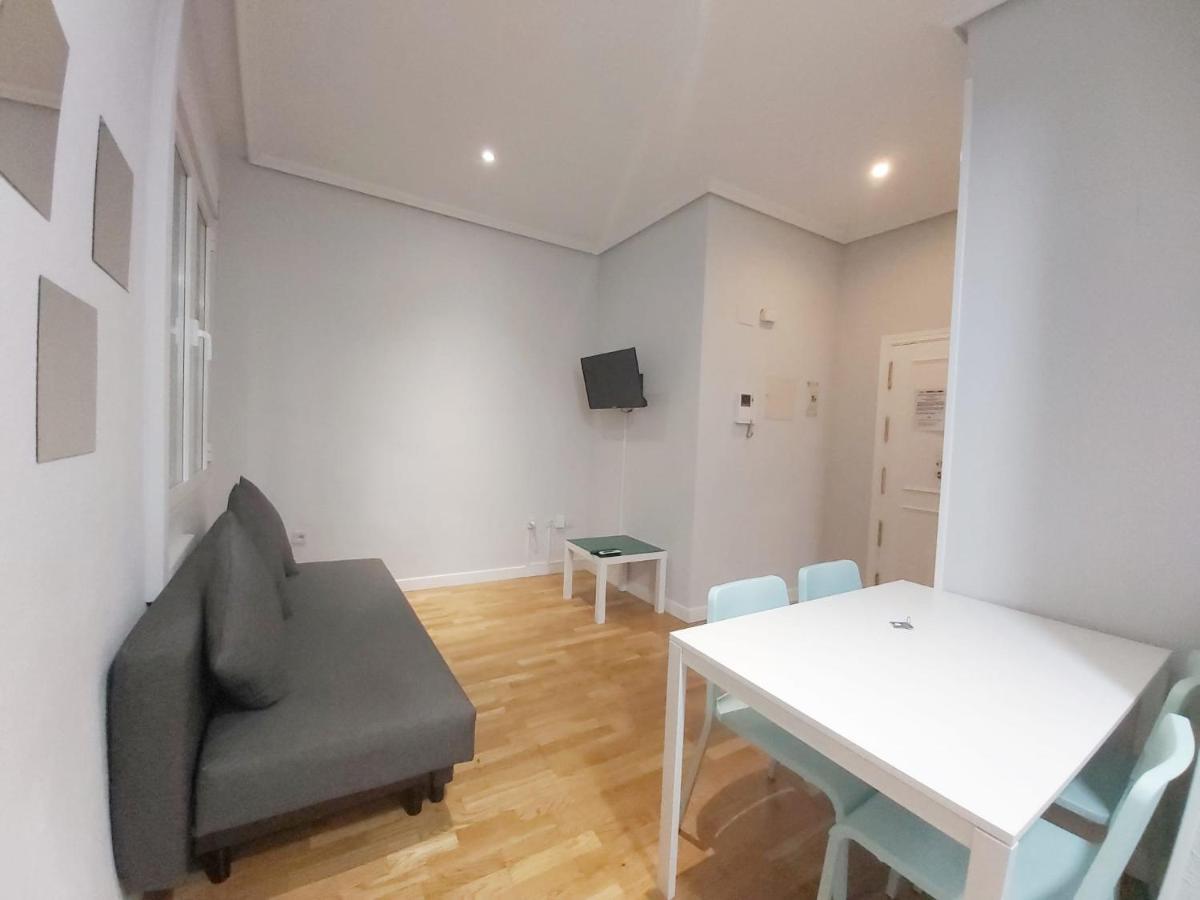 Apartments Madrid Principe Luaran gambar