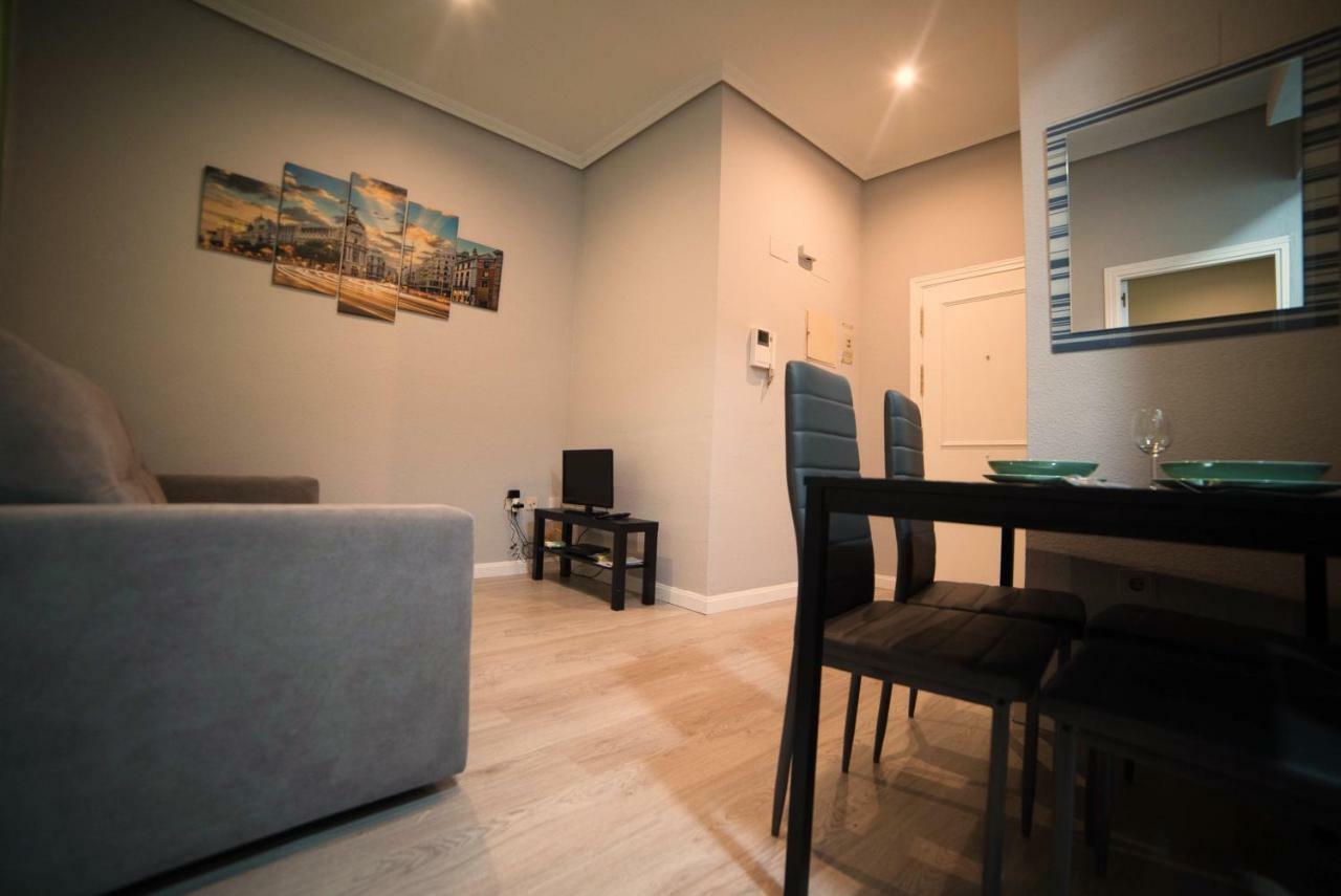 Apartments Madrid Principe Luaran gambar